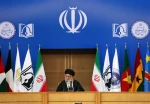 خلال کلمته فی المؤتمر الدولی السادس لدعم الإنتفاضة الفلسطینیة

الإمام الخامنئی: ستفرض الانتفاضة الثالثة هزیمة أخرى على الکیان الصهیونی الغاصب