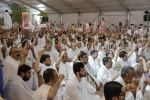 الحجاج يؤدون مراسم البراءة من المشركين على صعيد عرفات