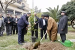 متزامنا مع يوم التشجير
غرس شجرتين من قبل رئيس الحجاج الايرانيين و رئيس منظمة الحج و الزيارة و التبرع بـ 1000 شتلة لموظفي منظمة الحج و الزيارة لنشر ثقافة غرس الأشجار
