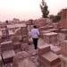 زیارت وبلاگ نویسان از قبرستان وادی السلام