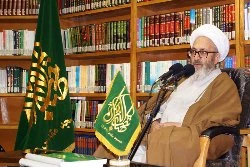 آیت الله سبحانی :حضرت علی (ع )مظهر عدالت و شجاعت بود