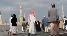 خطیب جمعه مدینه منوره : برای مسلمان ، فرد مسلمان دیگر مانند عضو خانواده او است