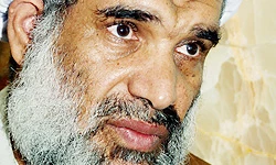 مراجع از ادغام سازمان حج و زیارت و مواضع مشایی گله مند هستند