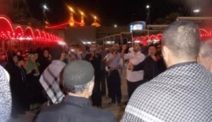 حرم سيدالشهدا رنگ خون گرفت