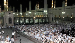 آخرين وداع زائران ايراني در بين الحرمين مدينه