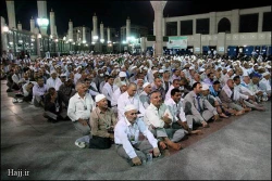 آخرين وداع زائران ايراني در بين الحرمين مدينه