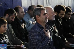 تصاوير : زيارت عاشورا در آسمان تهران