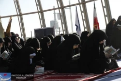 تصاوير : زيارت عاشورا در آسمان تهران