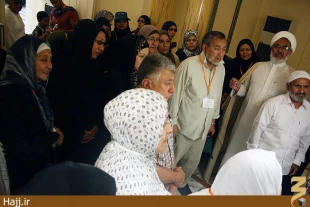 زيارت دوره ويژه با حضور زائراني از استراليا / عكس
