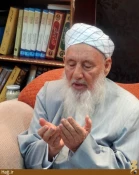 ديدار نماينده بعثه با خانواده شهداي اهل سنت