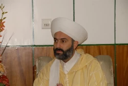 آتش‌سوزي۱۸۰۰مسجد سوريه/محبوبيت اسد به 70درصد رسيد