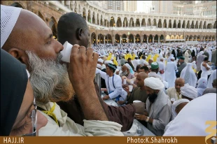 مصرف روزانه آب زَمزم چقدر است؟ 