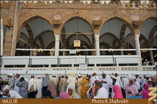 مصرف روزانه آب زَمزم چقدر است؟ 