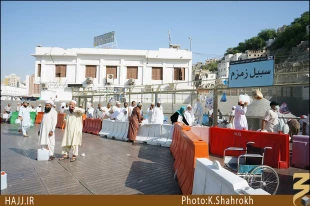 مصرف روزانه آب زَمزم چقدر است؟ 
