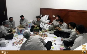 آماده‌سازی بسته‌های جشن میلاد  امام باقردر مدینه
