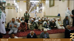 تهديستاني كه خانه آن‌ها تنها يك سايبان بود + تصوير