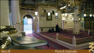 تهدیستانی که خانه آن‌ها تنها یک سایبان بود + تصویر