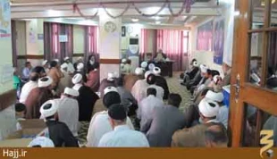 جلسه روحانيون و مداحان در كربلاي معلي/عكس