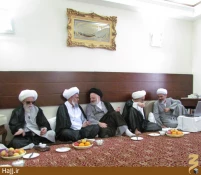 ديدار مسئول دفتر بعثه مقام معظم رهبري با اعضاي بعثه آيت الله سيستاني