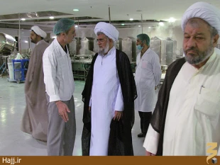 بازديد نماينده بعثه مقام معظم رهبري از آشپزخانه مركزي الدخيل