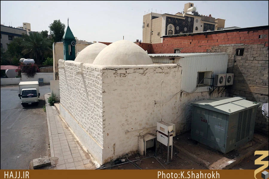 مسجدي به نام «زره» در مدينه + عكس