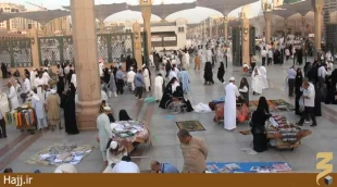 بساط دستفروشان در اطراف بقيع و وقت‌گذراني برخي زائران