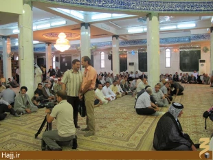 مراسم سالگرد ارتحال آيت الله قرشي در مسجد حنانه/عكس