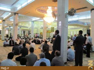 مراسم سالگرد ارتحال آيت الله قرشي در مسجد حنانه/عكس