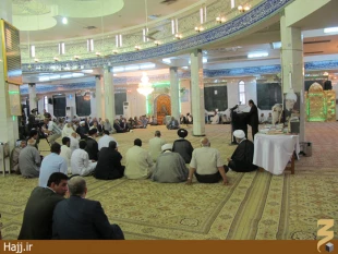 مراسم سالگرد ارتحال آيت الله قرشي در مسجد حنانه/عكس