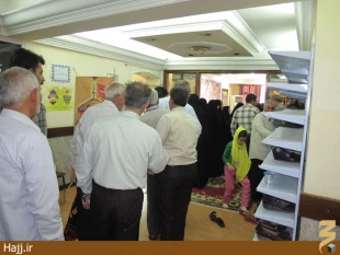 تصاوير حضور گسترده زائران ايراني در انتخابات در كربلا