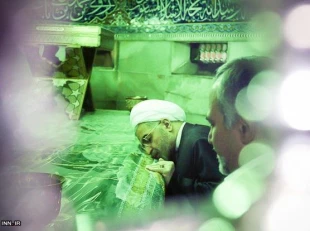 دو رئيس جمهور در حرم حضرت معصومه/ عكس
