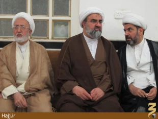 حضور نماينده بعثه در بزرگداشت آيت الله حكيم/عكس