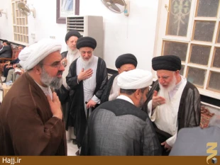 حضور نماينده بعثه در بزرگداشت آيت الله حكيم/عكس