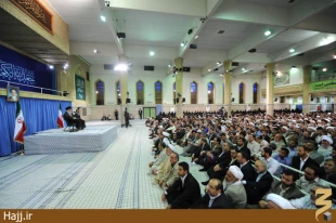 كارگزاران حج با رهبر معظم انقلاب ديدار كردند + تصوير