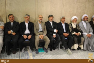 كارگزاران حج با رهبر معظم انقلاب ديدار كردند + تصوير