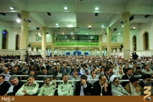 تصاويري ديگر از ديدار كارگزارن حج با رهبر انقلاب