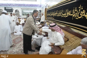 جشن میلاد امام رضا در بین شیعیان مدینه  عکس