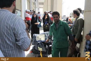 تصاویری از ورود زائران ایرانی به فرودگاه مدینه