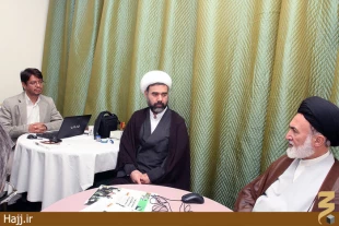 نماينده ولي فقيه و سرپرست حجاج ايراني از نشريه زائر بازديد كرد+عكس