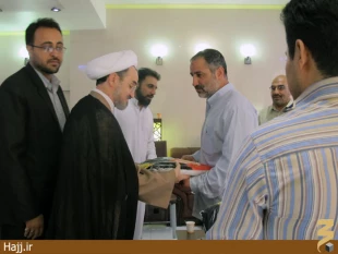 ديدار مسئول روحانيون بعثه مقام معظم رهبري با جانبازان زائر عتبات عاليات