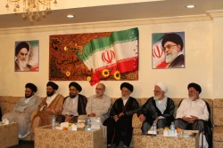 نمايندگان بعثه‌هاي مراجع تقليد در بعثهِ رهبري حضور يافتند+عكس