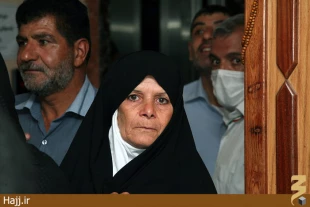 آبروي مادر شهيد و به خير گذشتن سانحه هوايي