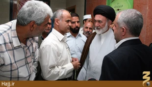 ديدار مردمي سرپرست حجاج ايراني با زائران/عكس