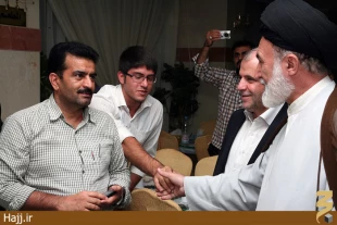 ديدار مردمي سرپرست حجاج ايراني با زائران/عكس