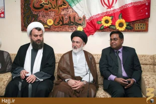ديدار رئيس بِعثه حج َبنگلادش با نماينده ولي فقيه +عكس