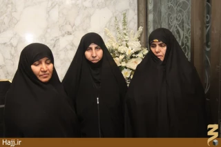 اولین دعای همسران سه شهید در نخستین زیارت کعبه معظمه؛ 

روایت شهیدی که به مدینه نیامد اما با دسته گل در حرم دیده شد