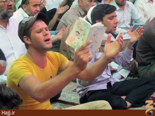 حضور پر شور جوانان در دعاي كميل