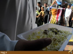 افزايش ايستگاههاي پخش نذري در كربلا+ تصاوير