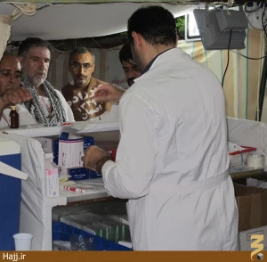 گزارش تصویری

فعالیت پزشکان ایرانی در منا و عرفات عکس