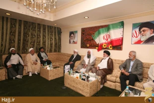 تاكيد بر وحدت مسلمانان در ديدار علماي اهل سنت با نماينده ولي فقيه